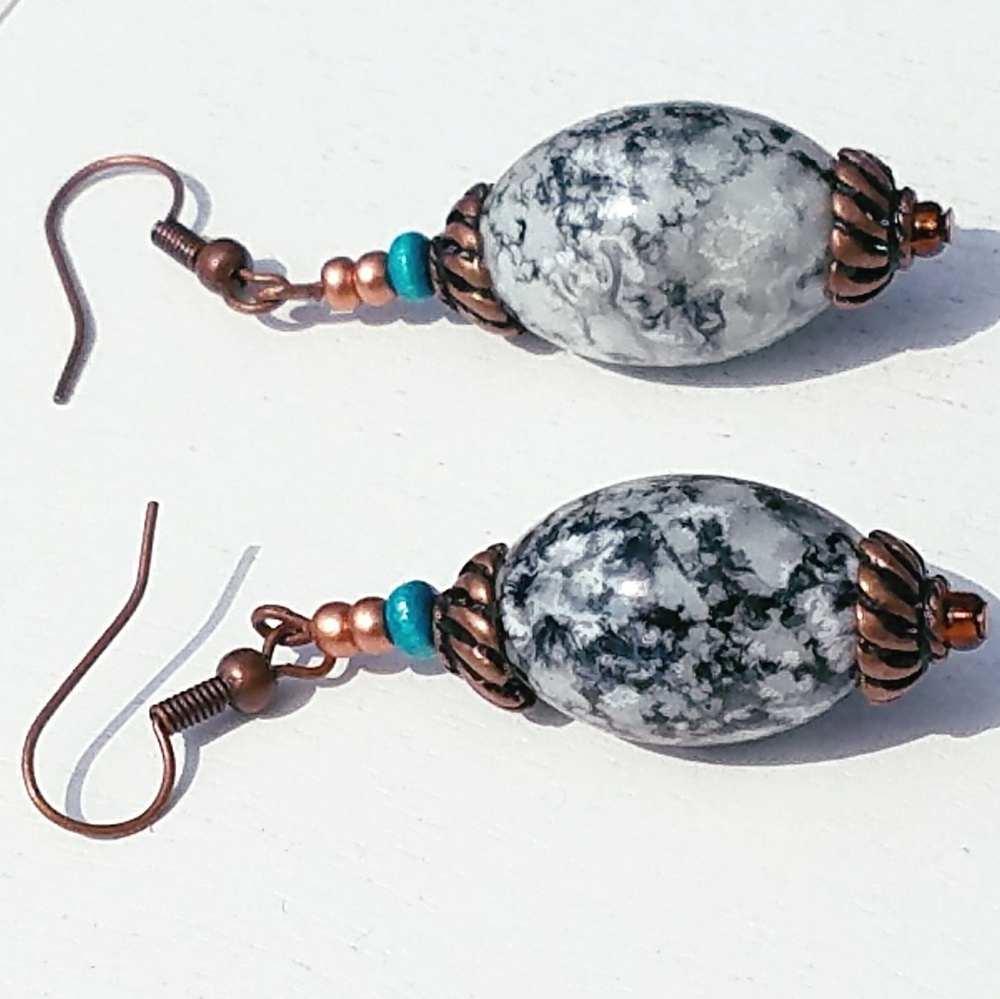 3/$25 🌸💖🌸HANDCRAFTED EARRINGS🌸💖🌸